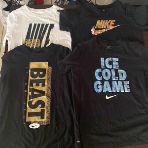 4 boys medium nike tshirts
